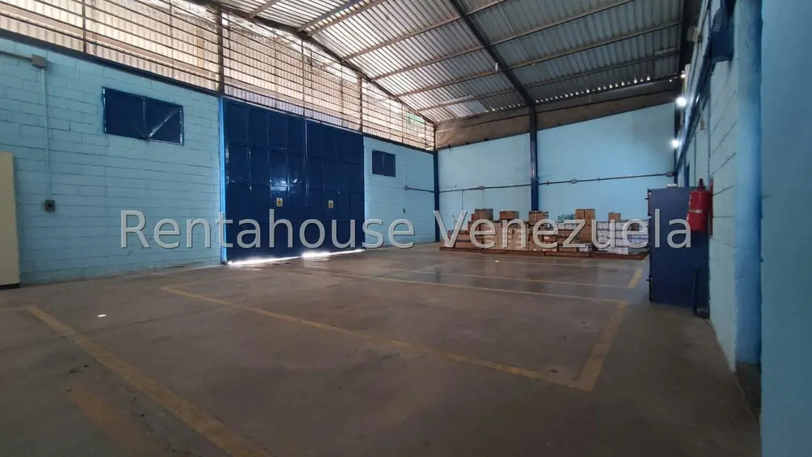 Galpon - Deposito en Venta en Zona Industrial 2, Lara - 42