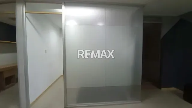 Local Comercial en Alquiler Manzanares. Amplio y funcional - 8