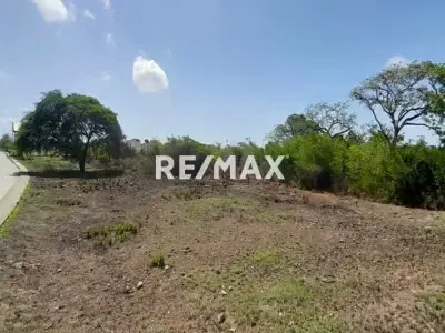 EN VENTA TERRENO DE 11.824 METROS CUADRADOS UBICADO EN PLENA AUTOPISTA DE TUCACAS AL LADO DEL CONJUNTO RESIDENCIAL COCO MANGO EN TUCACAS. - 4