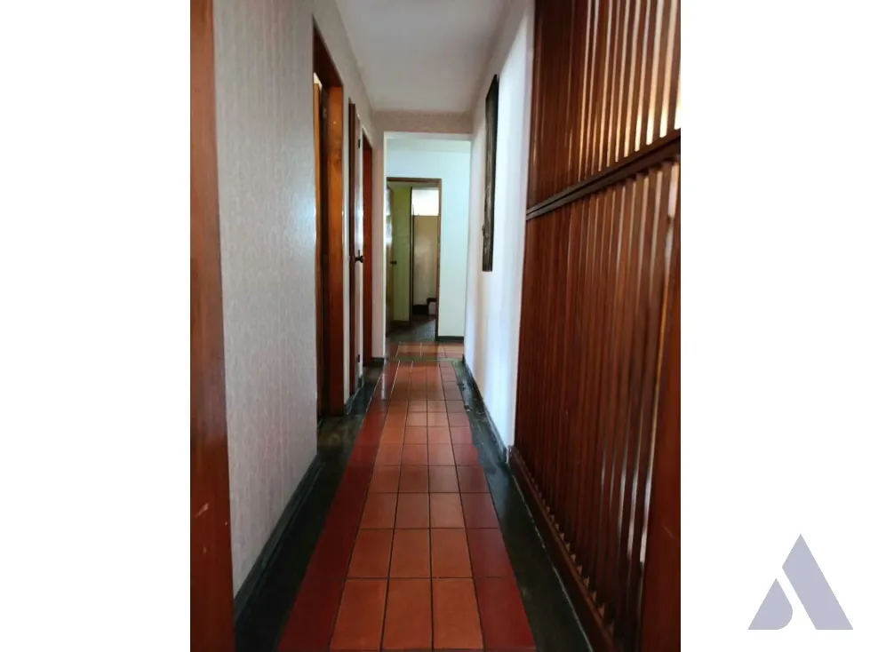 Vendo casa calle cerrada 320m2 Montalbán 6766 - 14