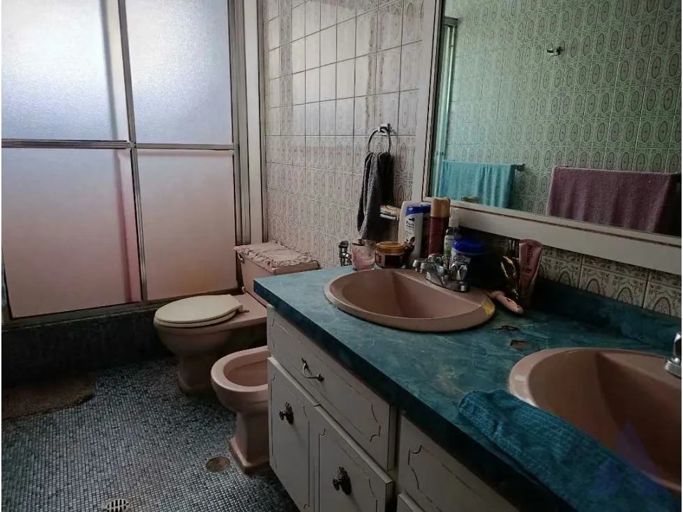 Vendo casa calle cerrada 320m2 Montalbán 6766 - 23