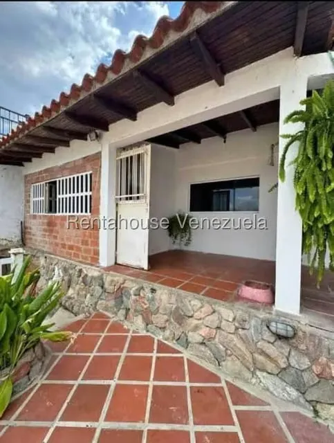 Casa (1 Nivel) en Venta en La Esmeralda, Carabobo - 14