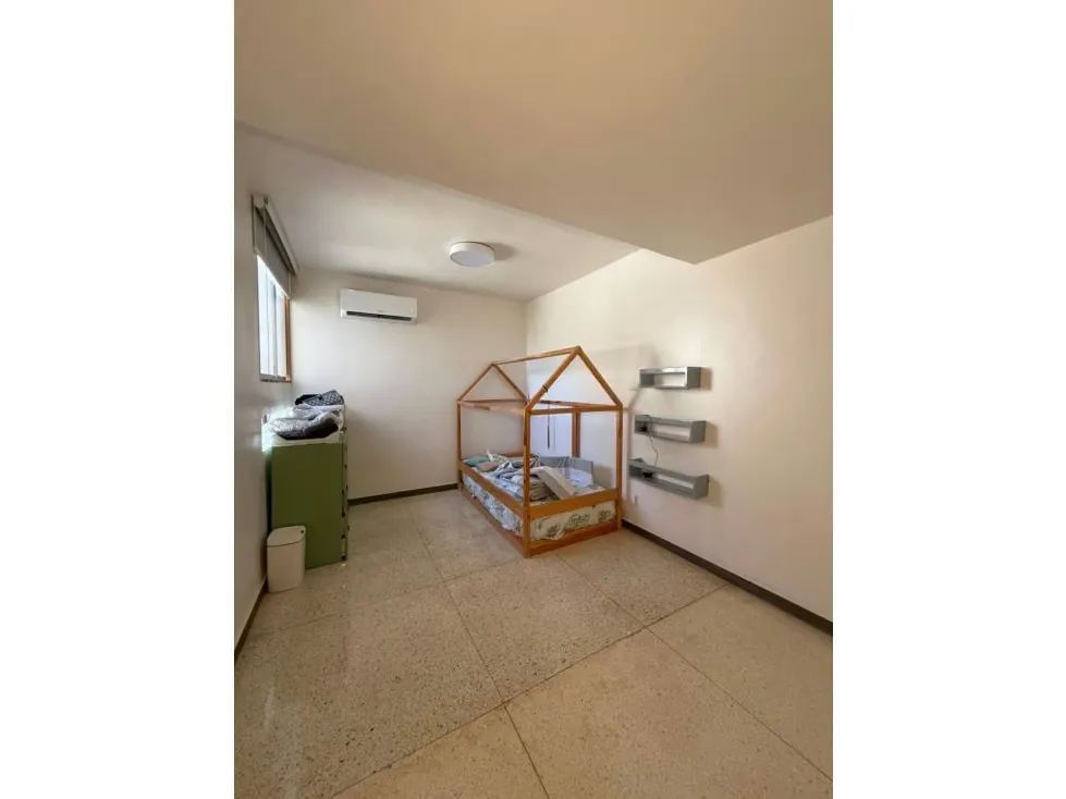 SE VENDE CASA EN PRADOS DEL ESTE - 14