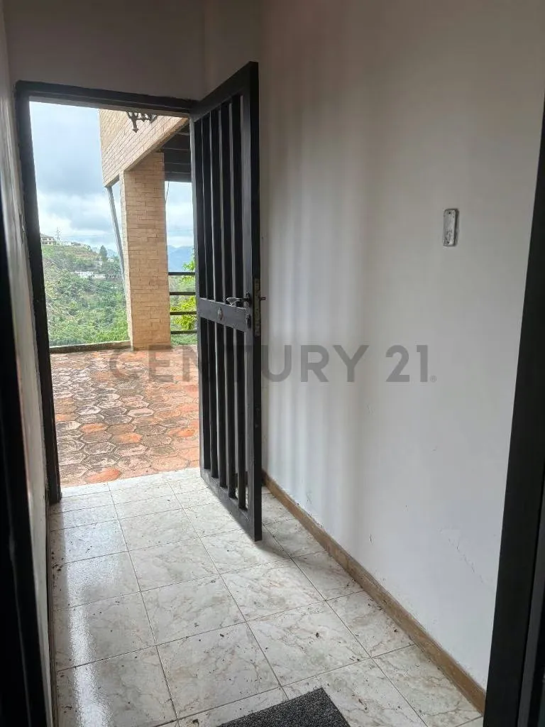 El Hatillo Caicaguana zona privilegiada para posada o familia numerosa - 17