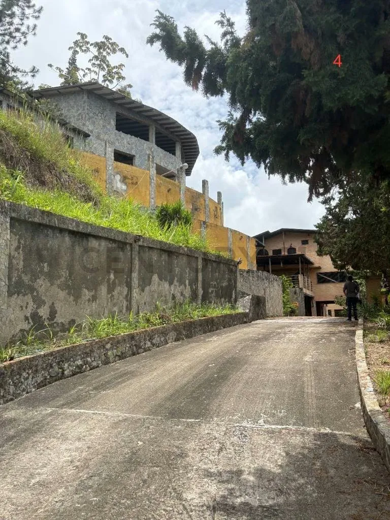 El Hatillo Caicaguana zona privilegiada para posada o familia numerosa - 4