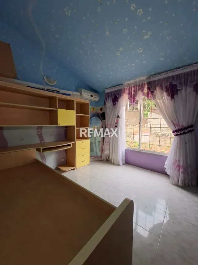 TOWNHOUSE EN VENTA CONJ. RES. LOMAS DEL ROCÍO. LA ENTRADA NAGUANAGUA - 15