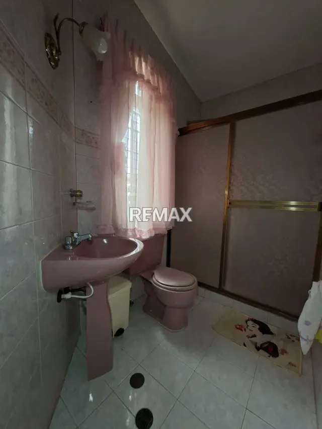 TOWNHOUSE EN VENTA CONJ. RES. LOMAS DEL ROCÍO. LA ENTRADA NAGUANAGUA - 17