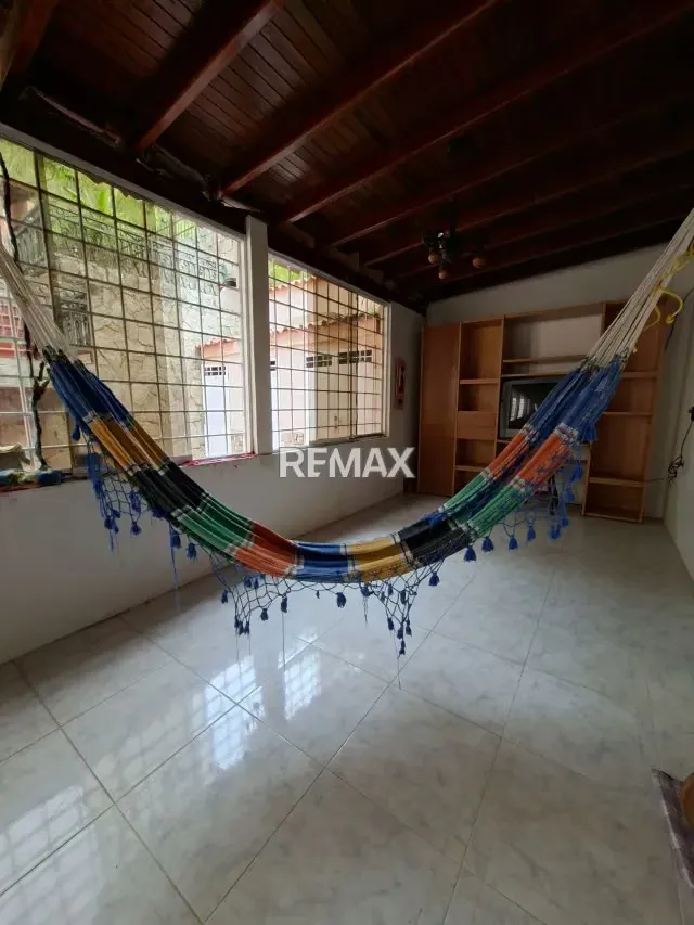 TOWNHOUSE EN VENTA CONJ. RES. LOMAS DEL ROCÍO. LA ENTRADA NAGUANAGUA - 7
