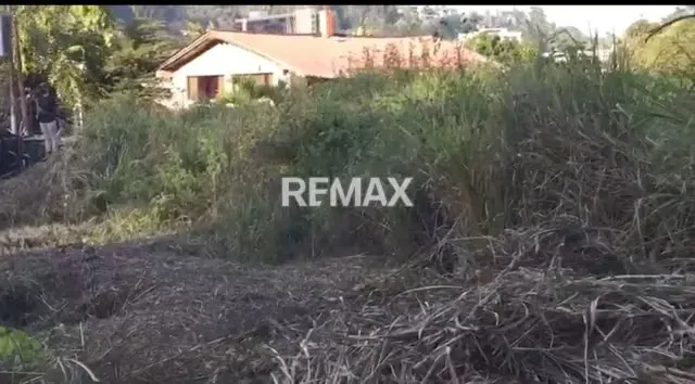 En Venta Terreno en Urbanizacion Las Marias - 4