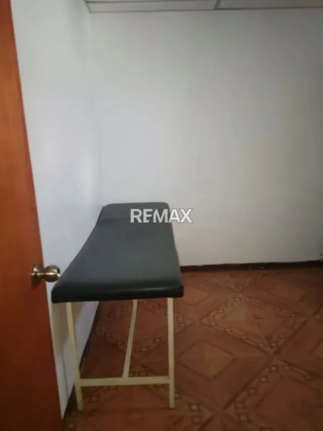 Edificio ideal para Centro Medico - 3