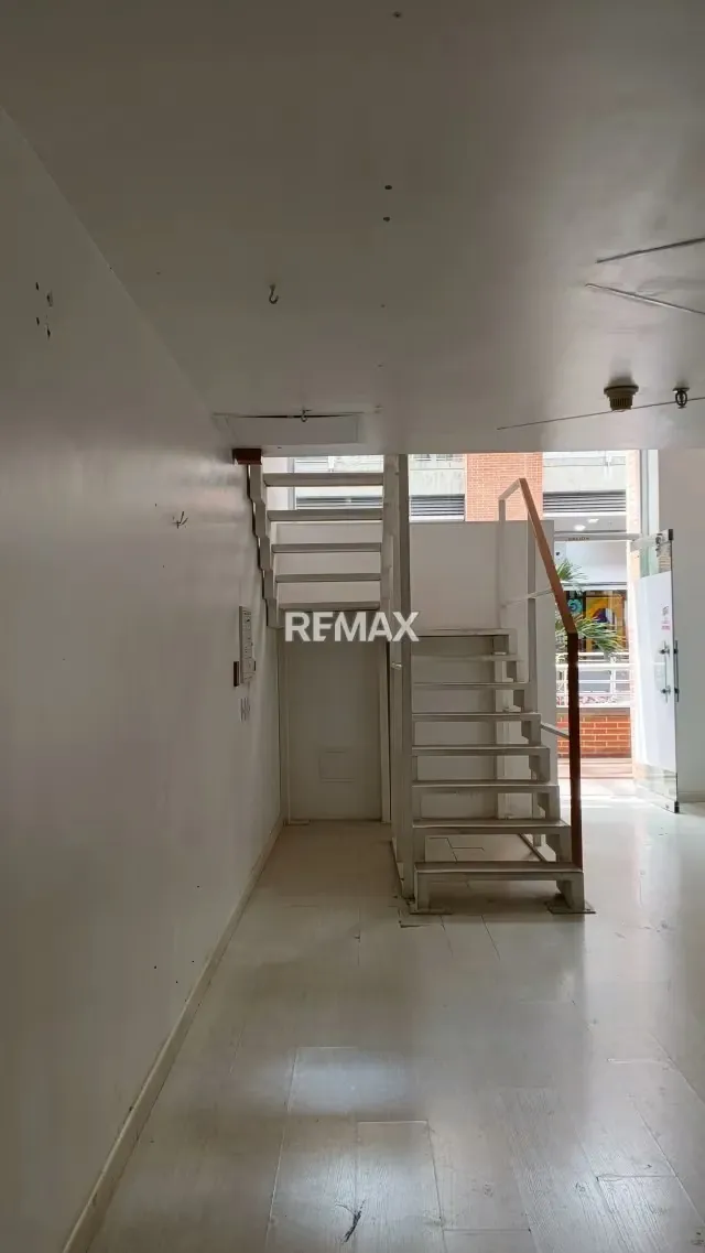 LOCAL COMERCIAL EN ALQUILER 89M EN EL CAFETAL - 7