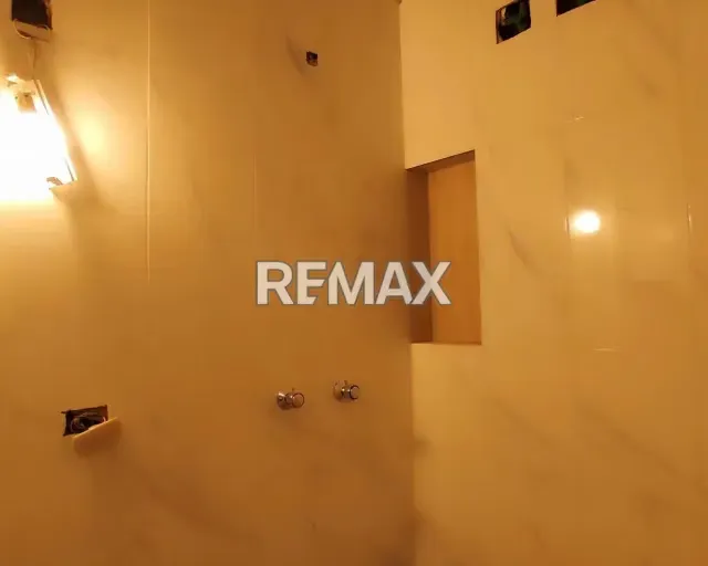 TOWNHOUSE EN OBRA GRIS, PERFECTO PARA REMODELAR EN CONJUNTO A PASOS DEL MAR, ISLA DE MARGARITA, NUEVA ESPARTA - 13