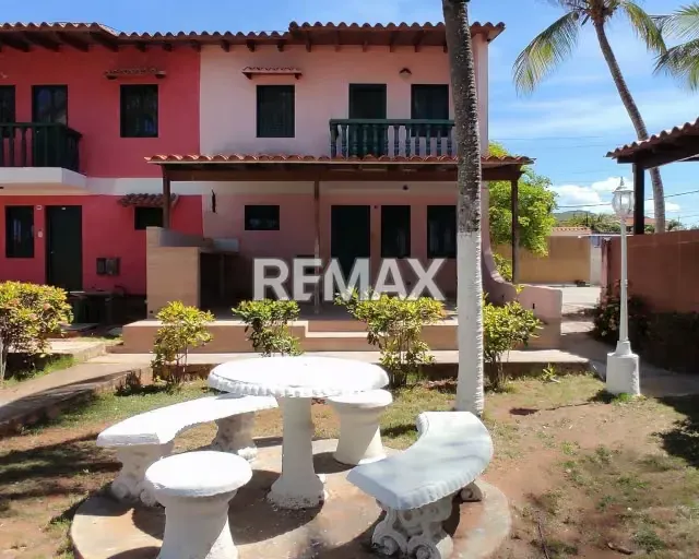 TOWNHOUSE EN OBRA GRIS, PERFECTO PARA REMODELAR EN CONJUNTO A PASOS DEL MAR, ISLA DE MARGARITA, NUEVA ESPARTA - 20