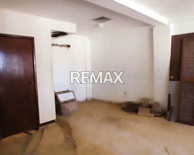 TOWNHOUSE EN OBRA GRIS, PERFECTO PARA REMODELAR EN CONJUNTO A PASOS DEL MAR, ISLA DE MARGARITA, NUEVA ESPARTA - 4