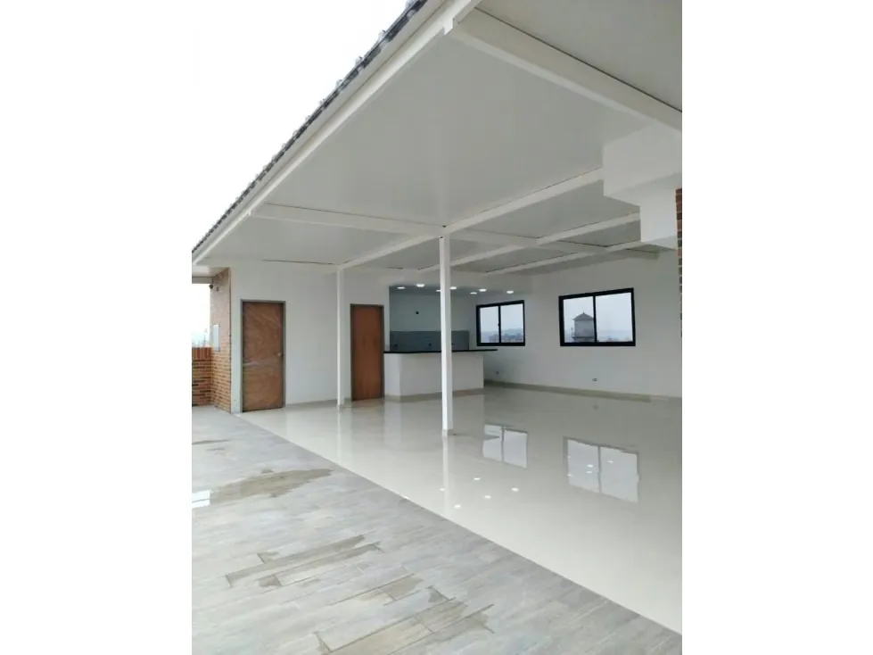 SE ALQUILA GALPON INDUSTRIAL EN BOLEITA 700m2 - 9