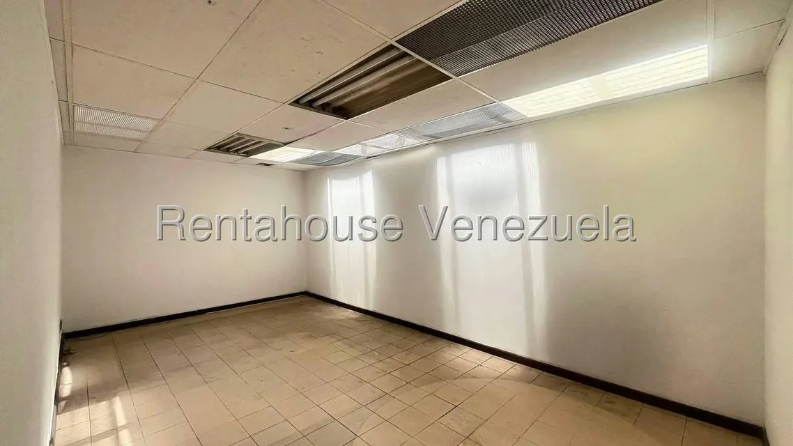 Comercial (Edificio) en Venta en Los Ruices, Distrito Metropolitano - 31