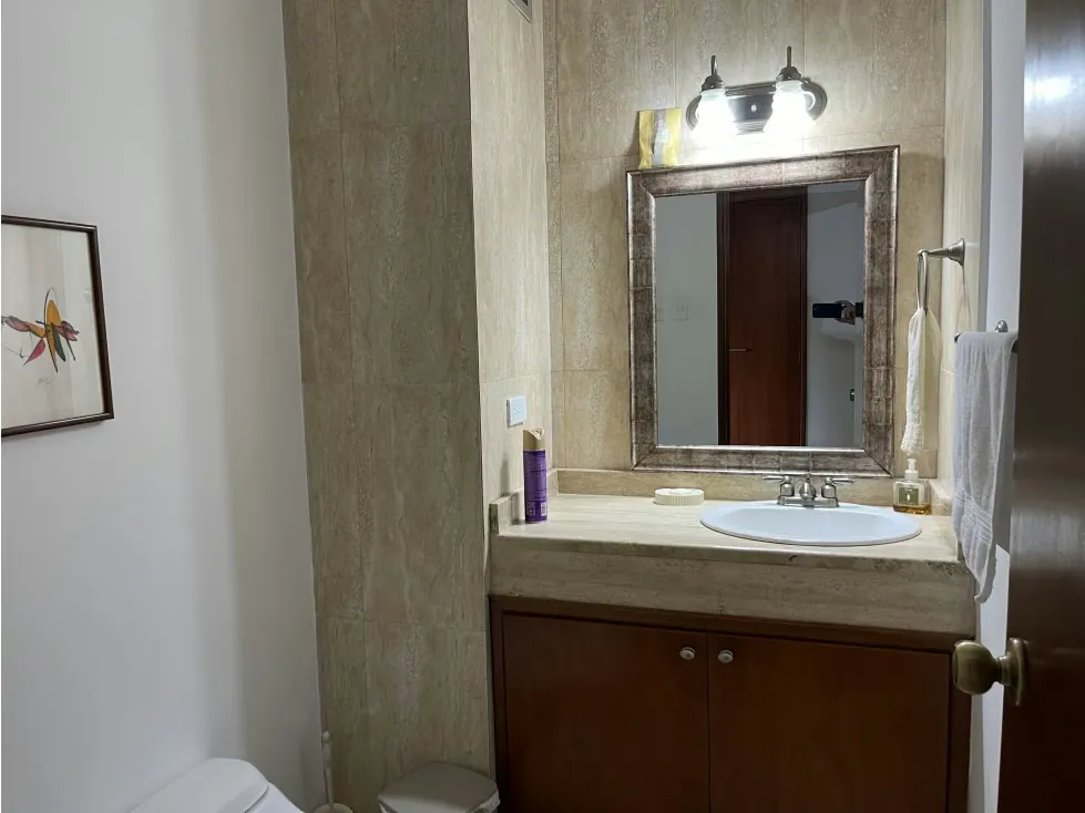 Vendo Apartamento 238m2 La Lagunita C. Club 9060 - 14