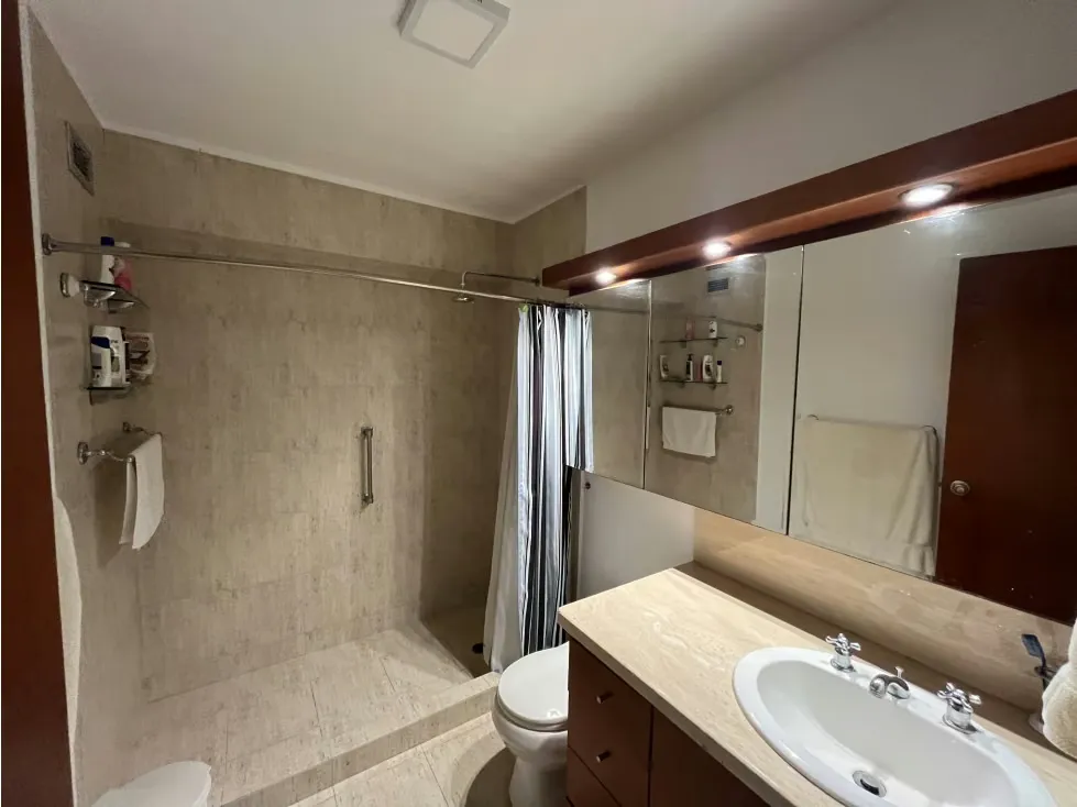 Vendo Apartamento 238m2 La Lagunita C. Club 9060 - 20