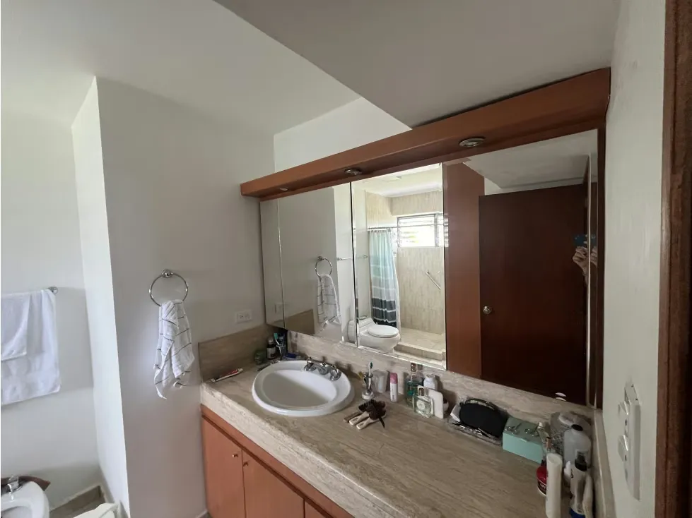 Vendo Apartamento 238m2 La Lagunita C. Club 9060 - 21
