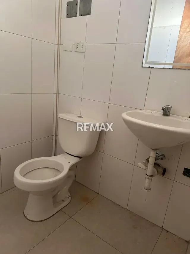 VENDO LOCAL COMERCIAL MILENIUM PISO 2 - 4