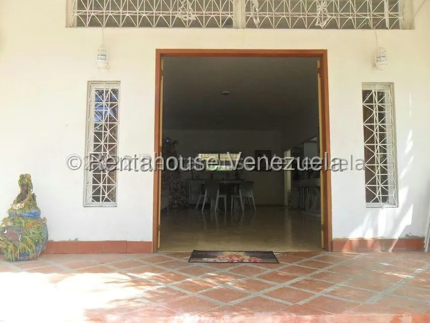 Casa (1 Nivel) en Venta en Charallavito, Distrito Metropolitano - 2