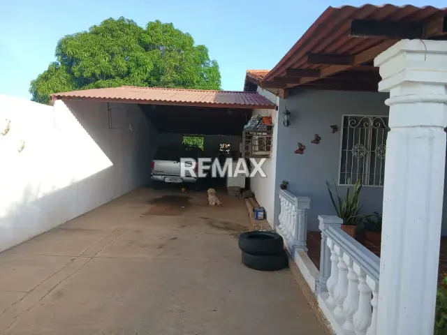 Se vende hermosa y actualizada casa en Los Puertos de Altagracia - 2