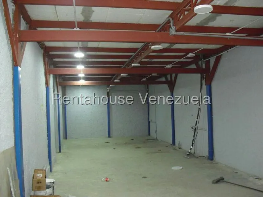 Local Comercial en Alquiler en La Trinidad, Distrito Metropolitano - 14