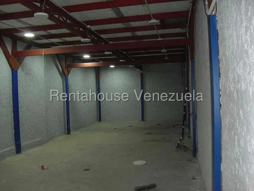 Local Comercial en Alquiler en La Trinidad, Distrito Metropolitano - 16
