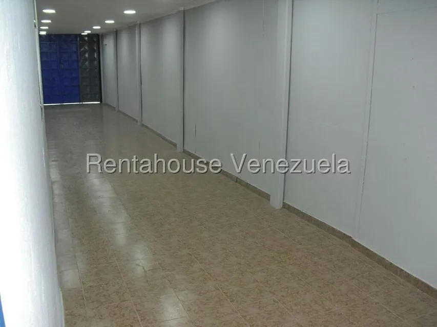 Local Comercial en Alquiler en La Trinidad, Distrito Metropolitano - 17