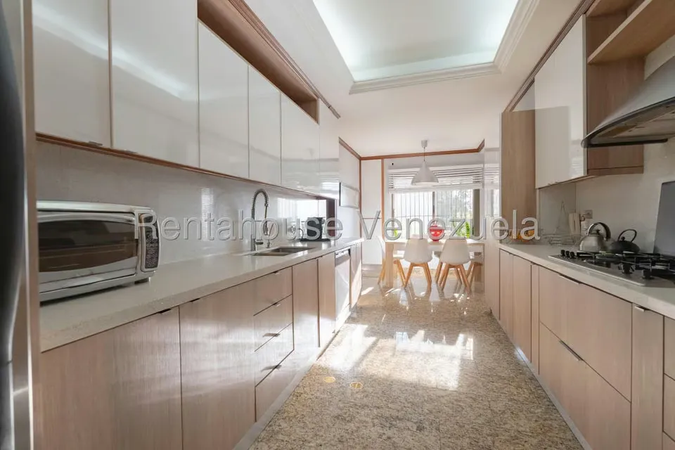 Apartamento (1 Nivel) en Venta en Los Naranjos del Cafetal, Distrito Metropolitano - 12