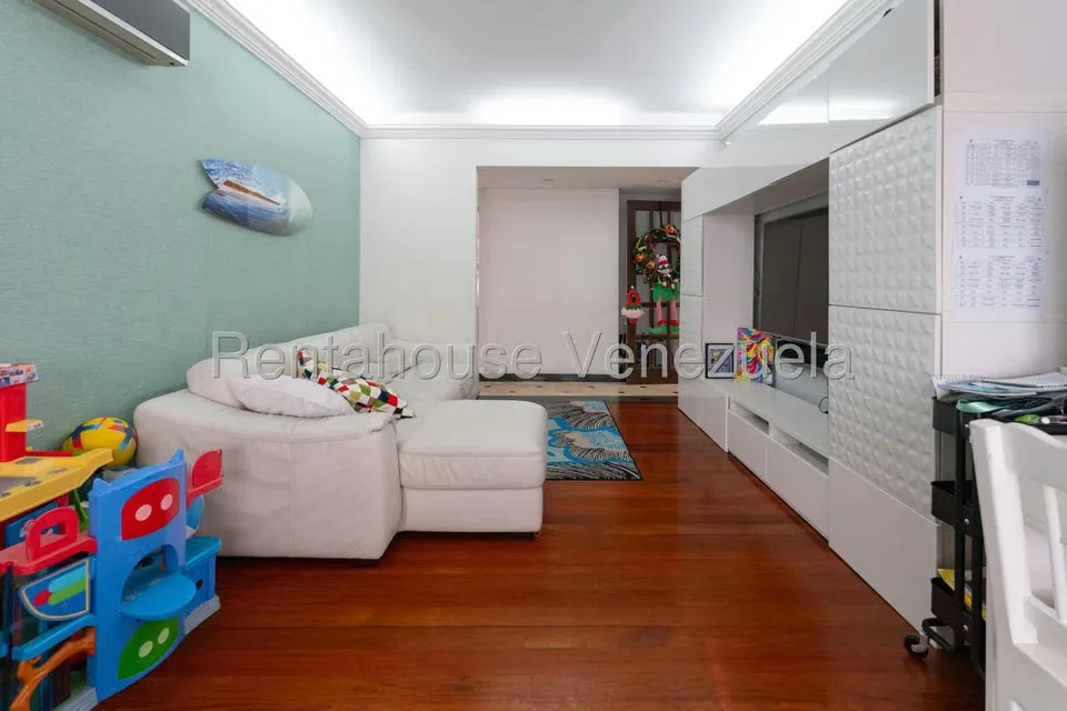 Apartamento (1 Nivel) en Venta en Los Naranjos del Cafetal, Distrito Metropolitano - 14