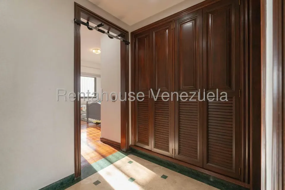 Apartamento (1 Nivel) en Venta en Los Naranjos del Cafetal, Distrito Metropolitano - 30