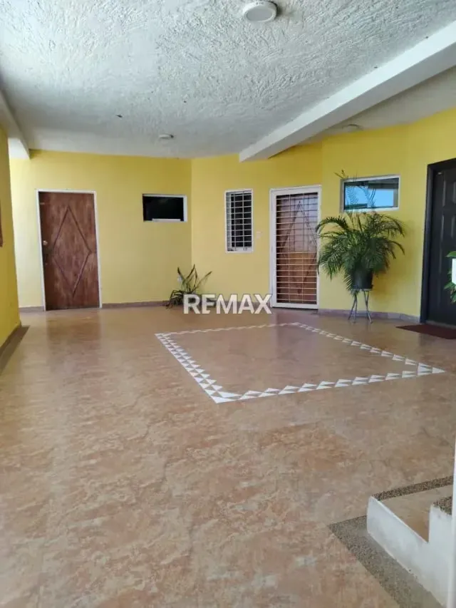 APARTAMENTO EDIFICIO PIEDRA MAR II, UBICADO EN EL SECTOR EL DÁTIL, ISLA DE MARGARITA. - 2