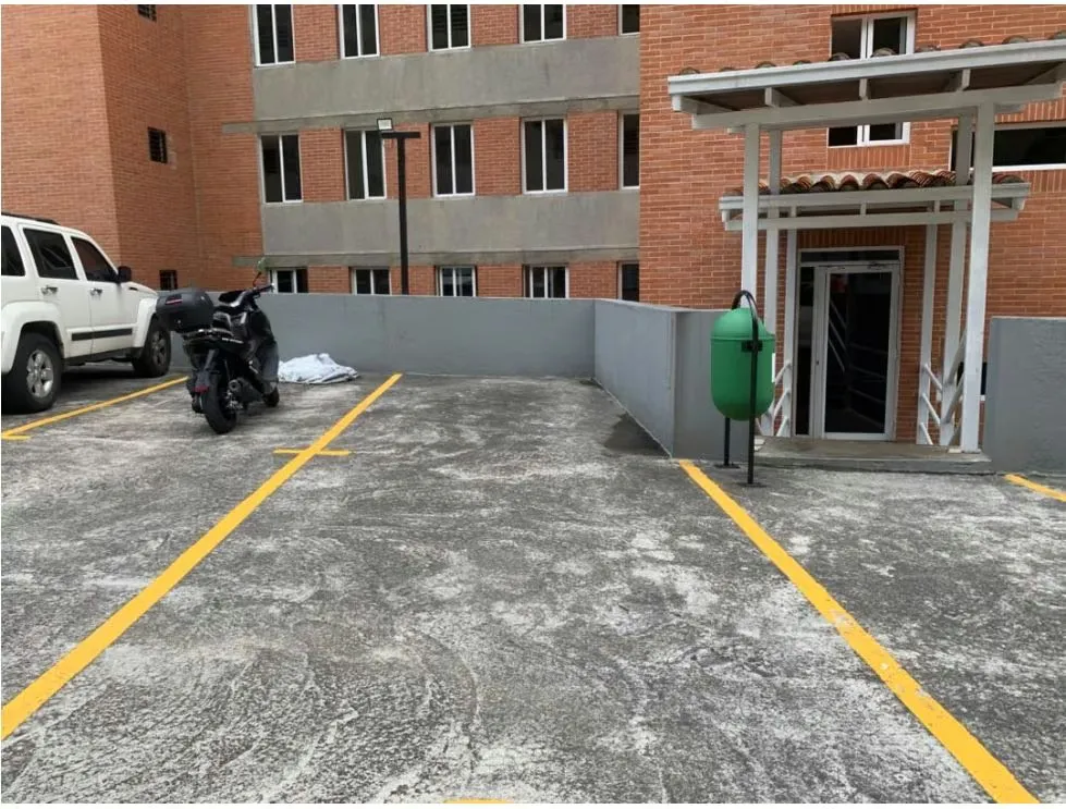 VENTA APTO LA TAHONA DE 75 M2, 2HAB, 2 BAÑOS 2 P/E - 4