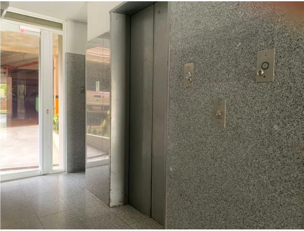VENTA APTO LA TAHONA DE 75 M2, 2HAB, 2 BAÑOS 2 P/E - 5