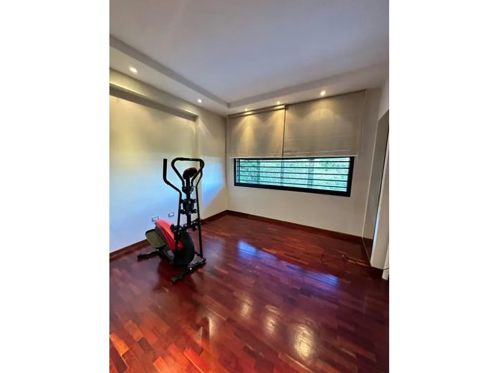 CASA EN VENTA 827 M2 - URB. COLINAS DE TAMANACO - 15