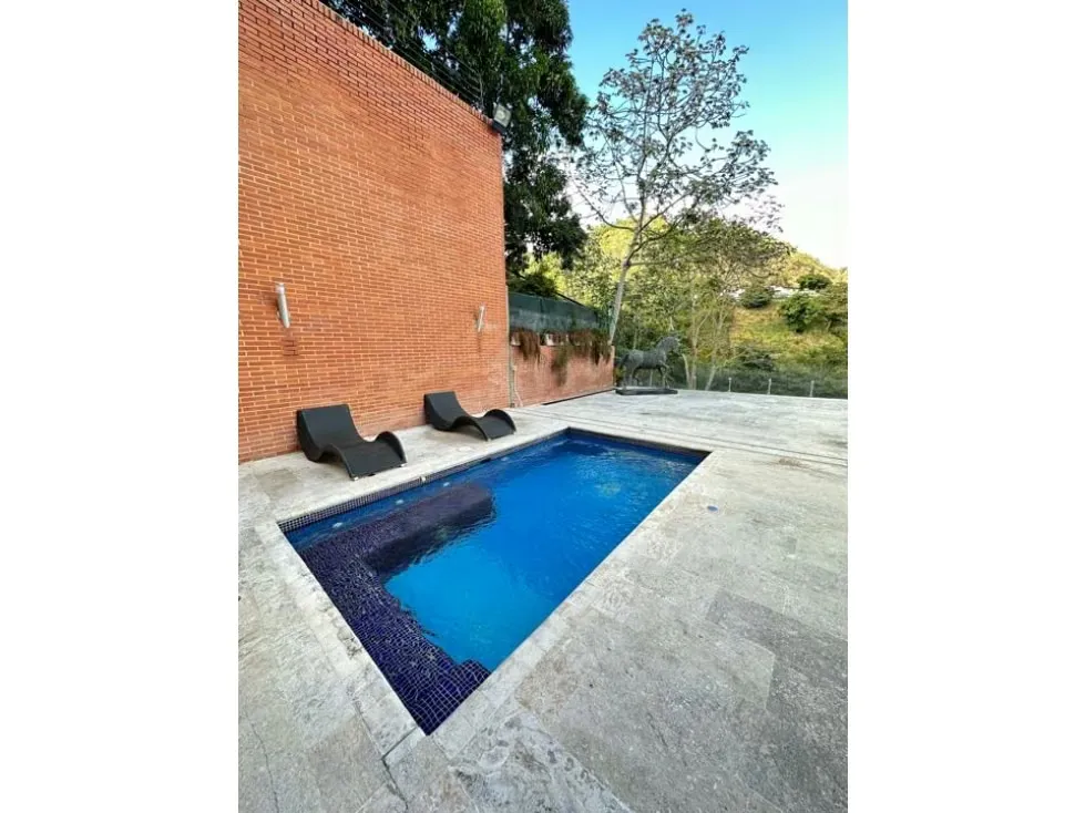 CASA EN VENTA 827 M2 - URB. COLINAS DE TAMANACO - 20