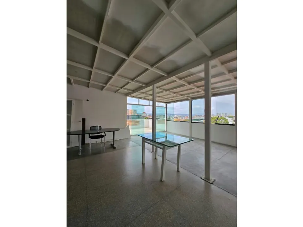 EDIFICIO INDUSTRIAL EN VENTA 1.938 M2 - BOLEITA NORTE - 24