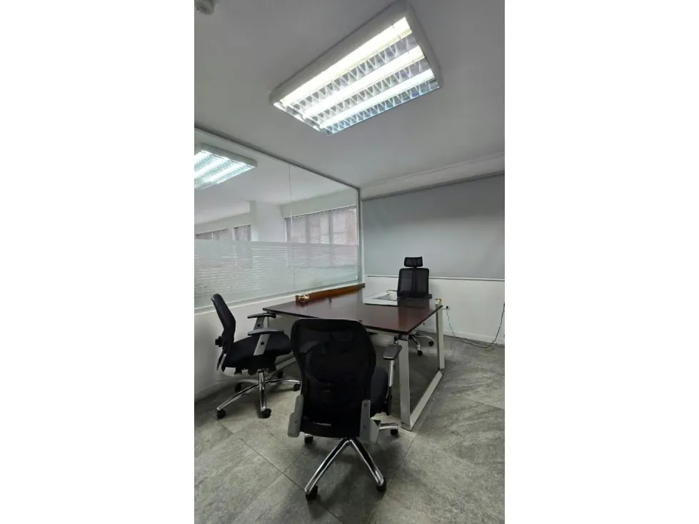 EDIFICIO INDUSTRIAL EN VENTA 1.938 M2 - BOLEITA NORTE - 10