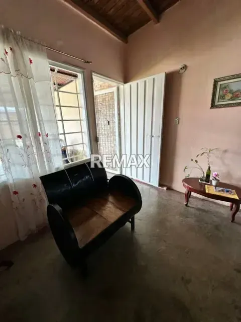 VENDO CASA URB VALLE ARRIBA - 7