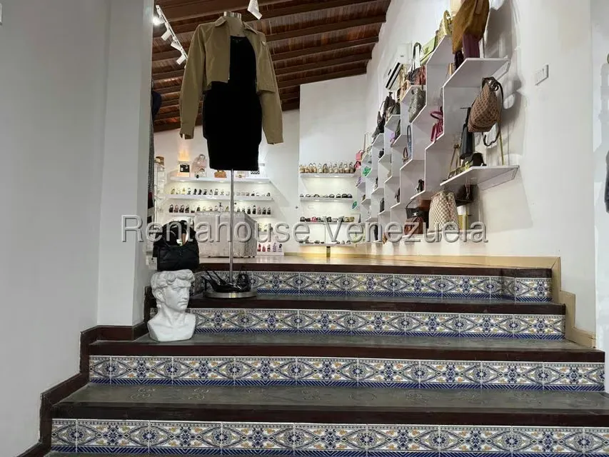 Local Comercial en Alquiler en Santa Cecilia, Distrito Metropolitano - 12