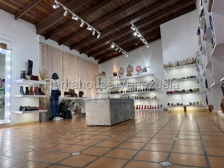 Local Comercial en Alquiler en Santa Cecilia, Distrito Metropolitano - 15