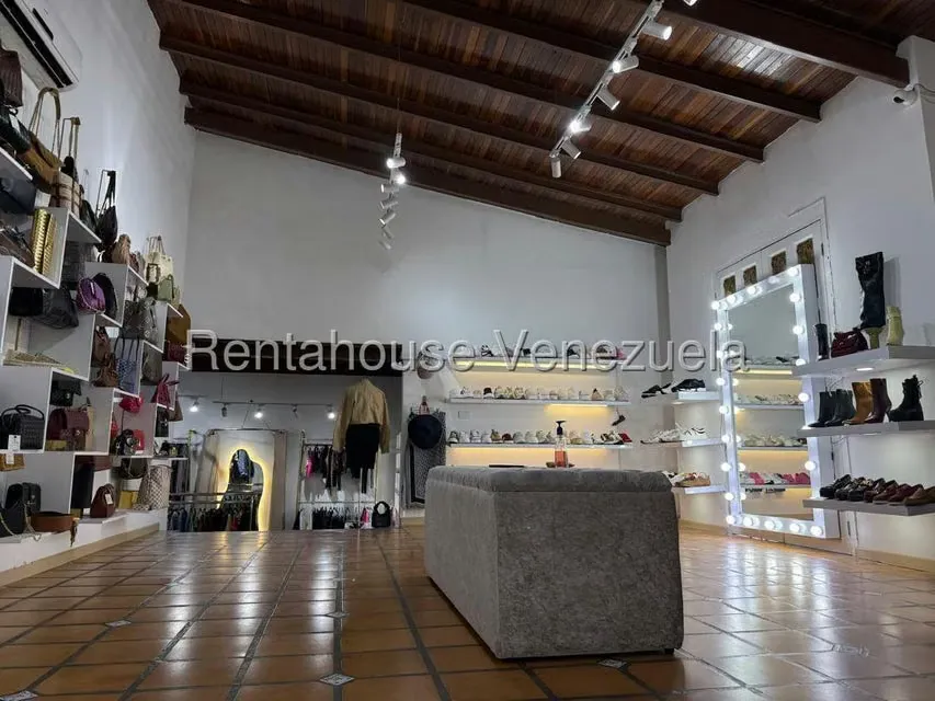 Local Comercial en Alquiler en Santa Cecilia, Distrito Metropolitano - 16