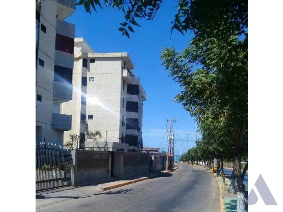 Vendo apartamento 86m2 Puerto Piritu 3491 - 2