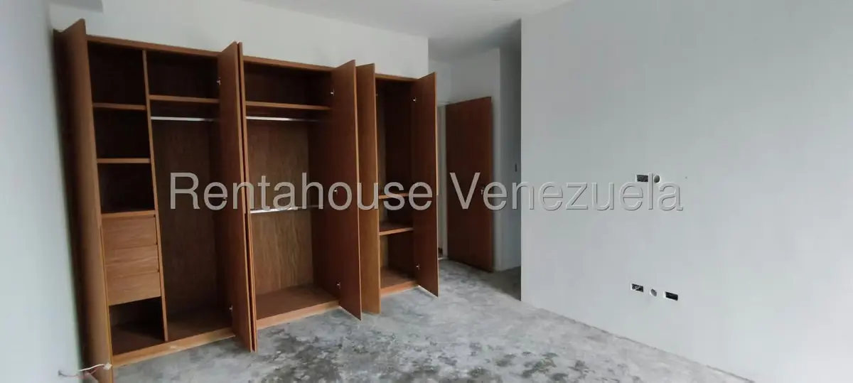 Apartamento (1 Nivel) en Venta en La Lagunita Country Club, Distrito Metropolitano - 12