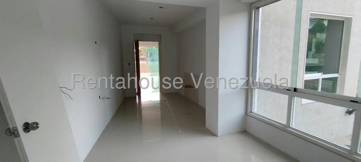 Apartamento (1 Nivel) en Venta en La Lagunita Country Club, Distrito Metropolitano - 24