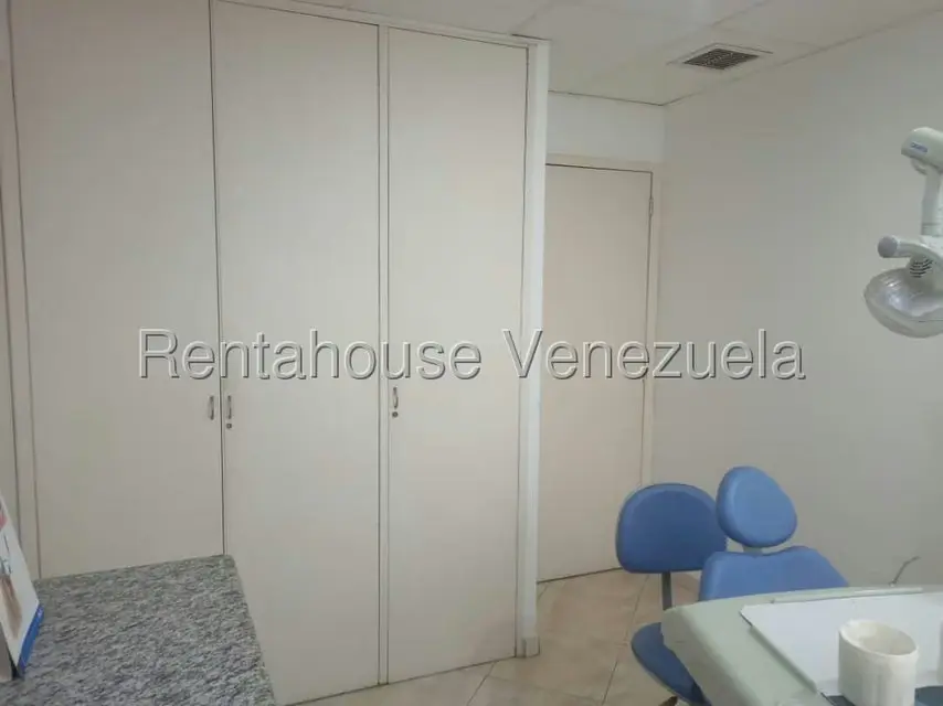 Consultorio Medico en Alquiler en Chacao, Distrito Metropolitano - 16
