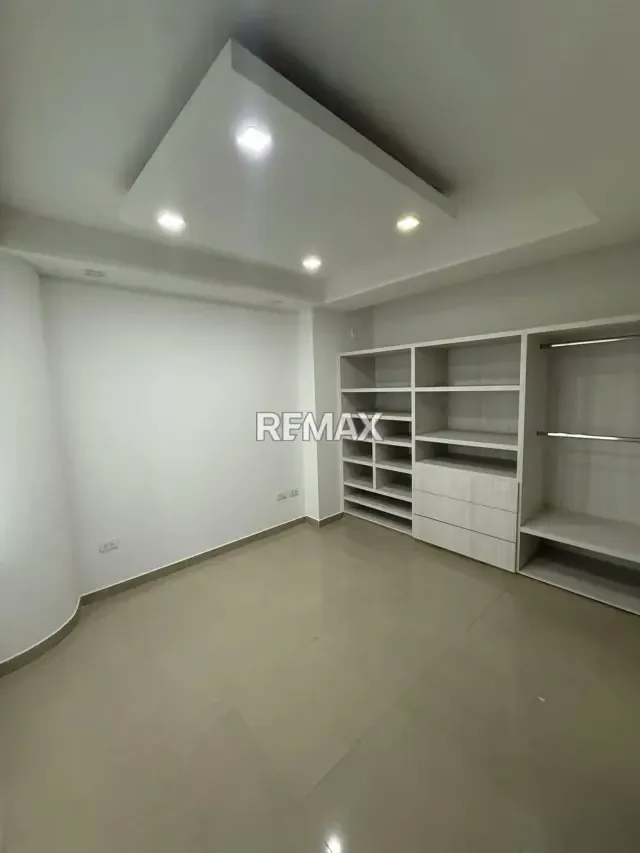 ALQUILER DE APARTAMETNO DUPLEX EN AZAHAREZ - 8