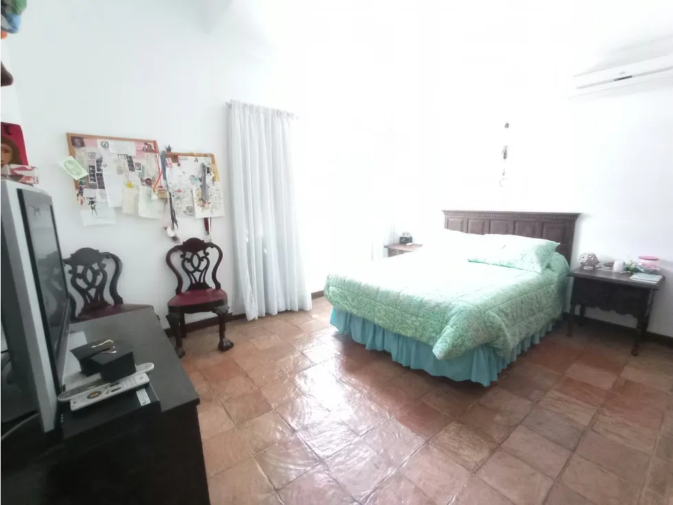 Se vende casa 646m2 Santa Marta 6710 - 23