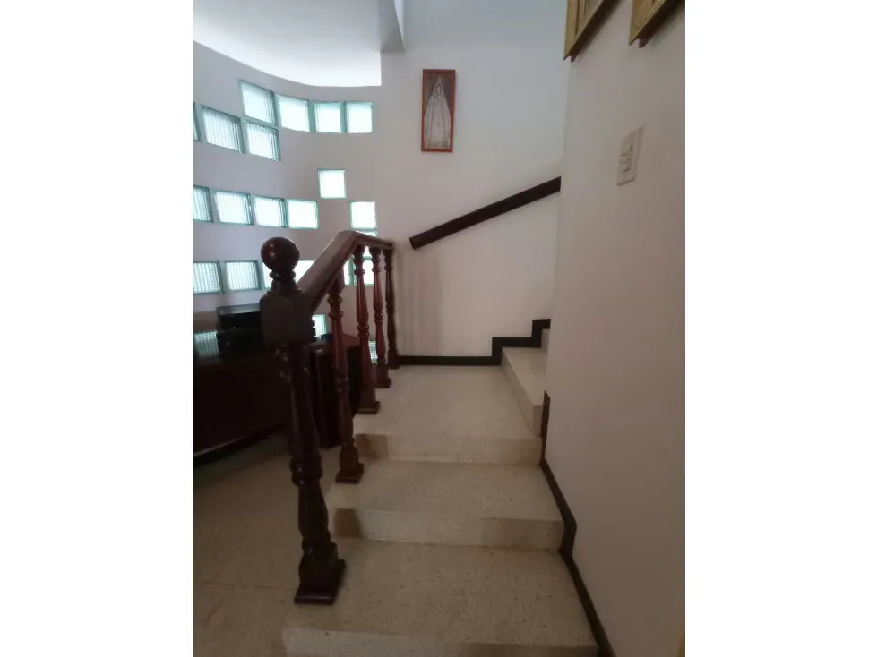 Se vende casa 646m2 Santa Marta 6710 - 34